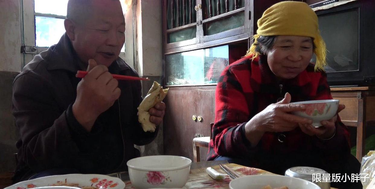异地照顾子女的老漂族，他们的晚年与幸福探索