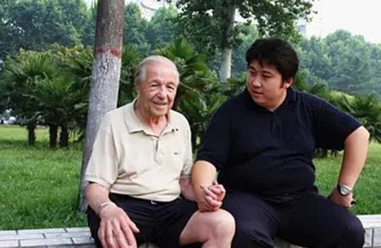 河南加快发展养老服务业，构建和谐社会的重要一环