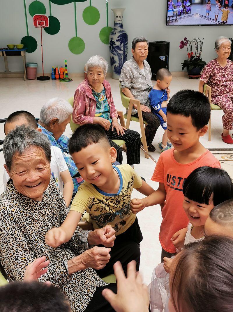 老年养老院建筑设计方案