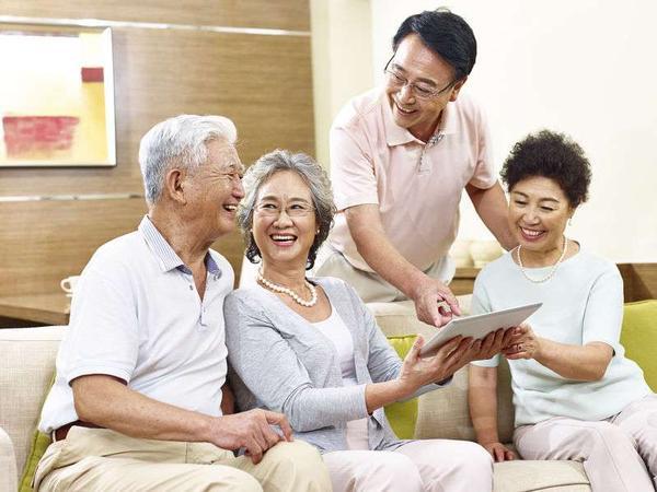 老年痴呆患者如何选择合适的养老院，寻找与关怀并重