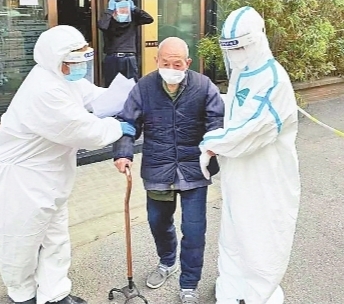 老年人返回养老院隔离，挑战与解决方案