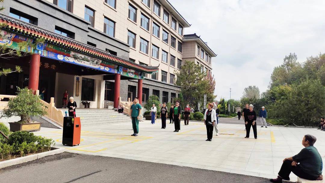 易俗河老年养老院的温馨家园，位置与特色