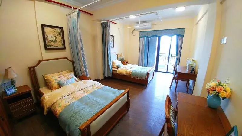 把养老院办成老年大学，探索与实践