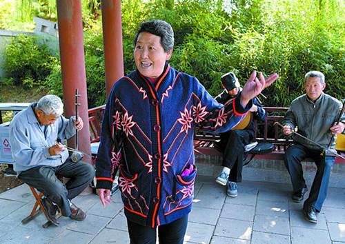 老年人养老生活小活动，乐趣与健康并存