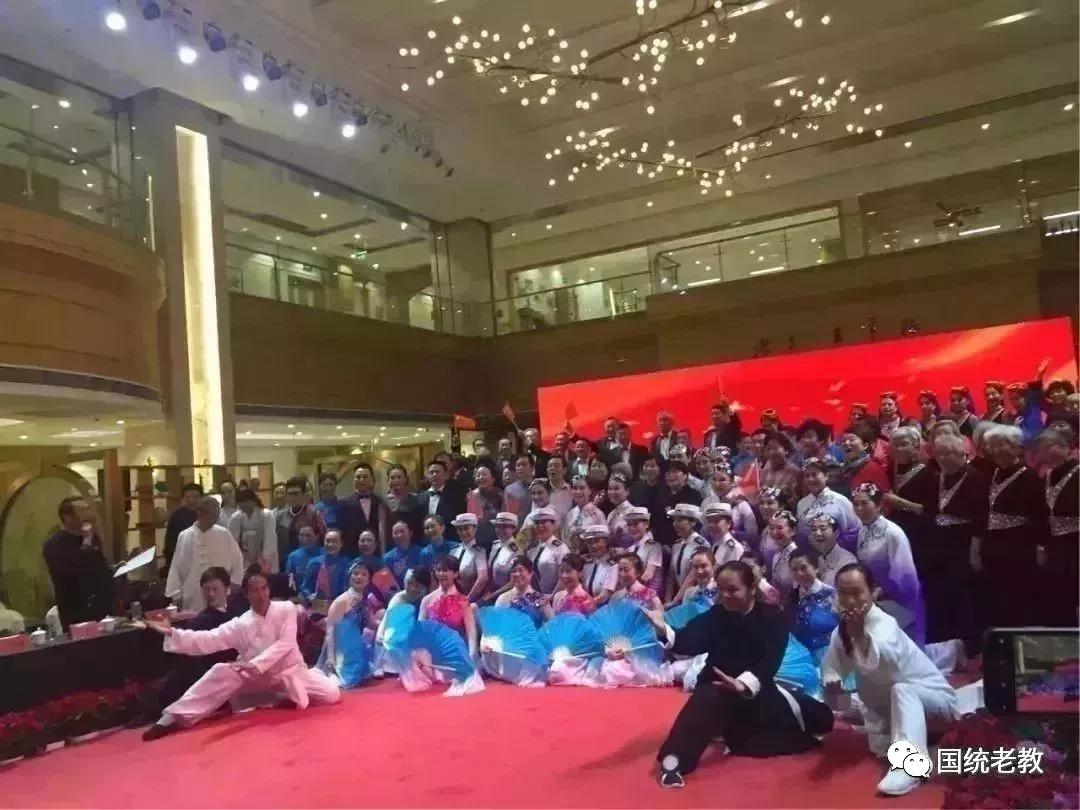 老年养老中心效果图大全，打造温馨舒适的养老环境