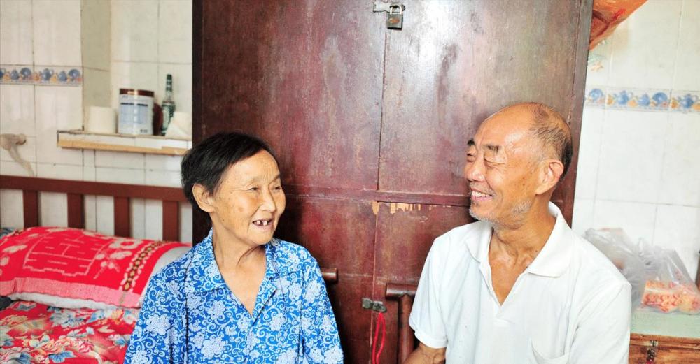77岁老年人在养老院的温馨体验与人生感悟