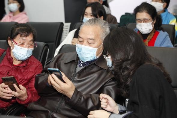 老年养老认证资金到账时间及全面解读养老认证流程