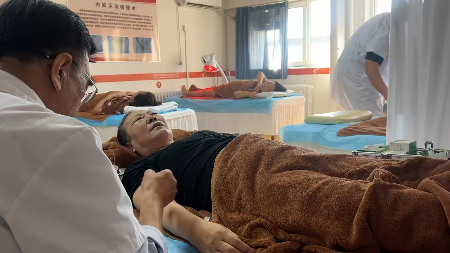 中医院地理位置优势助力老年人健康检查