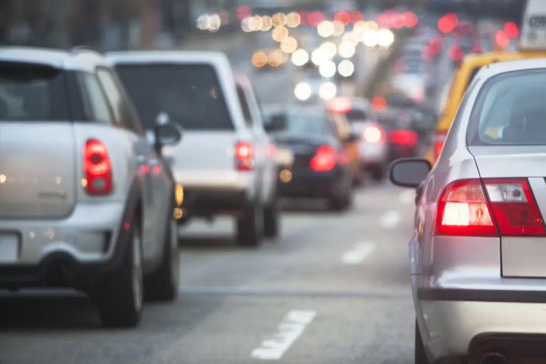 山东养老年审的时间解析，每年的几月份进行年审？